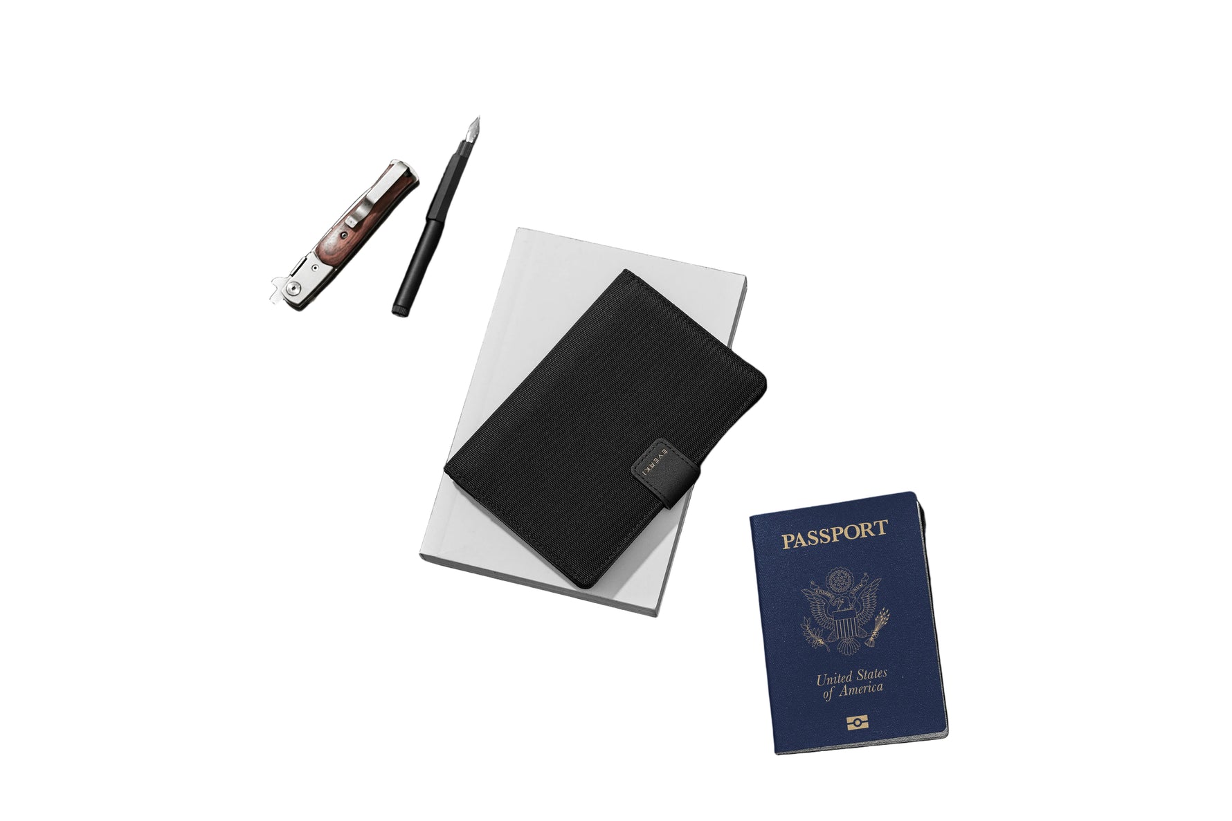 Everki EKW230 RFID Passport Wallet