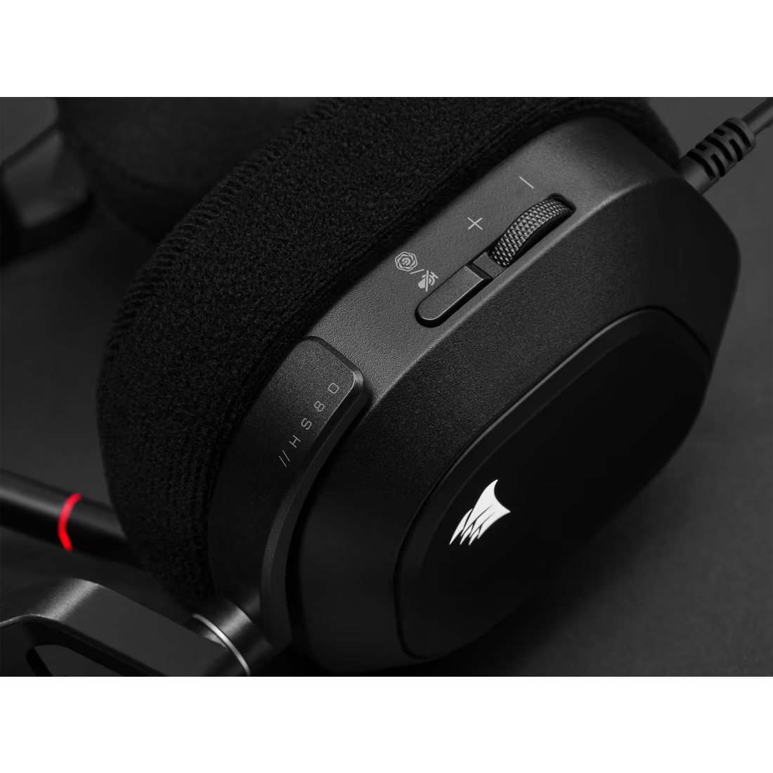 CORSAIR HS80 RGB USB Wired Gaming Headset Carbon - CA-9011237-AP