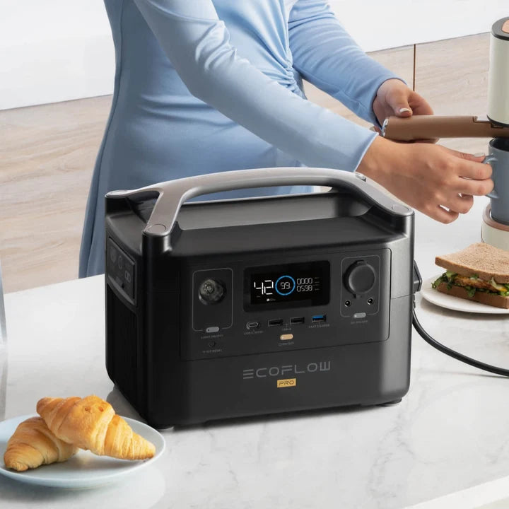 EcoFlow RIVER Pro 720Wh 600W Portable Power Station