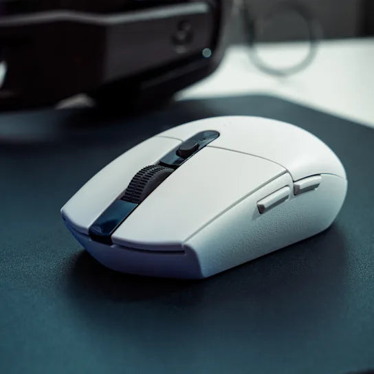 LOGITECH G305 LIGHTSPEED Wireless Gaming Mouse White - 910-005292