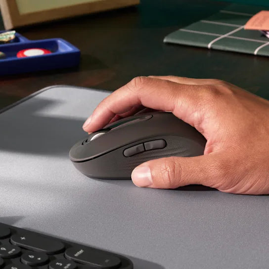 LOGITECH Signature M650 Wireless Mouse Graphite - 910-006253